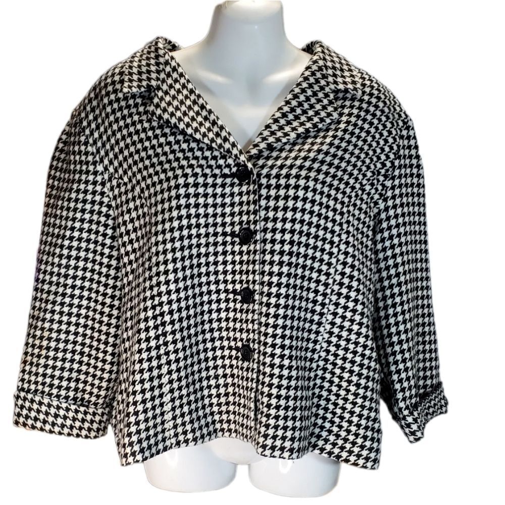 DRESS BARN houndstooth 4 button blazer XL